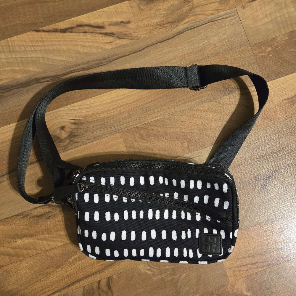 Rad Rev Dash Belt Bag